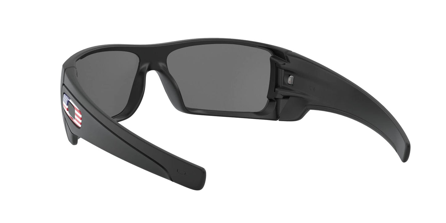 Oakley mens Oo9101 Batwolf Rectangular Sunglasses