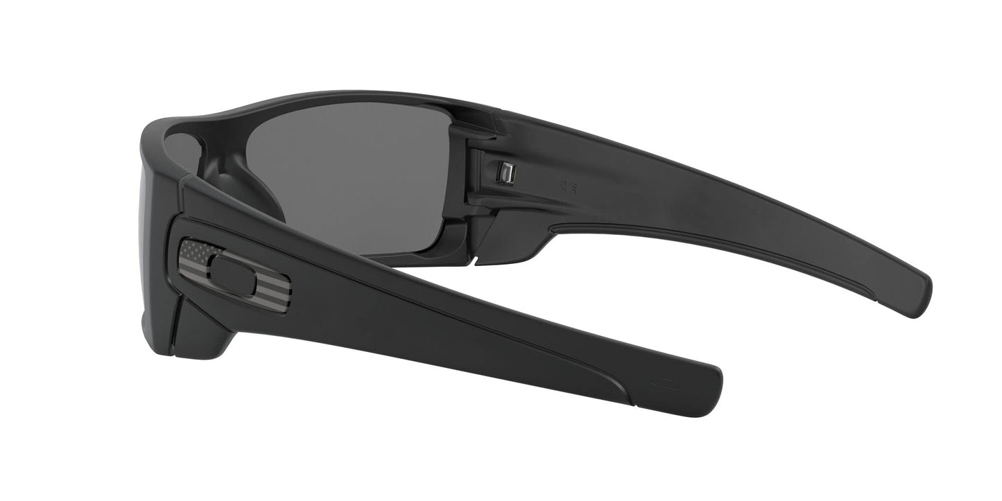 Oakley mens Oo9101 Batwolf Rectangular Sunglasses
